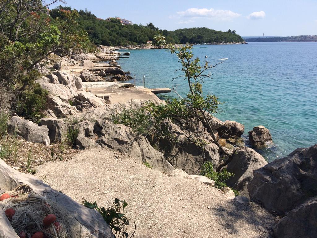 尼娜公寓 奥米沙利 外观 照片
